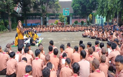 Doa Bersama dan Tahlil Warga SMP Negeri 1 Ringinrejo, Memohon Kelancaran dan Keberkahan dalam Menuntut Ilmu