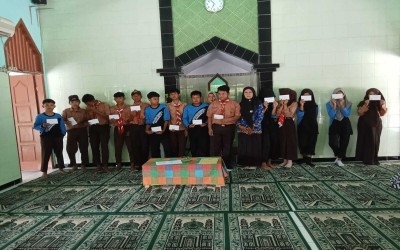 PENTASARUFAN ZAKAT PROFESI GURU DAN TENAGA KEPENDIDIKAN BULAN JANUARI 2025