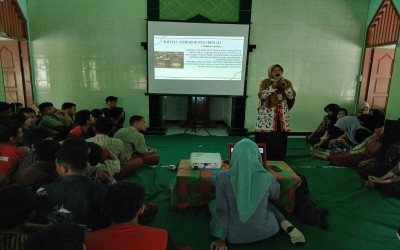 Sosialisasi Bahaya Asap Rokok Oleh Puskesmas